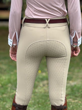 Load image into Gallery viewer, Camilla - Ladies hunt breeches
