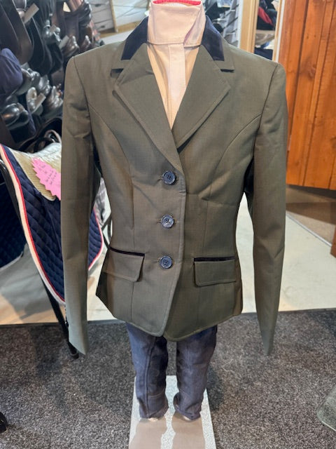 Childs show jacket -  green/ brown